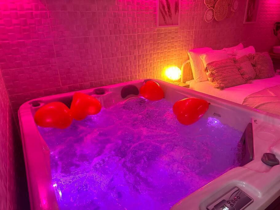 Love Room. Une Bulle D Evasion. Lisses Extérieur photo